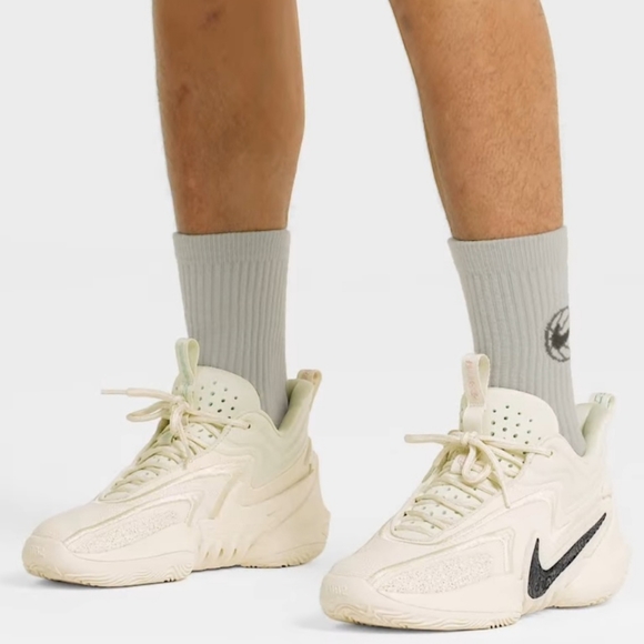 Nike Cosmic Unity 2Basketball Shoes Brand new - Picture 5 of 11